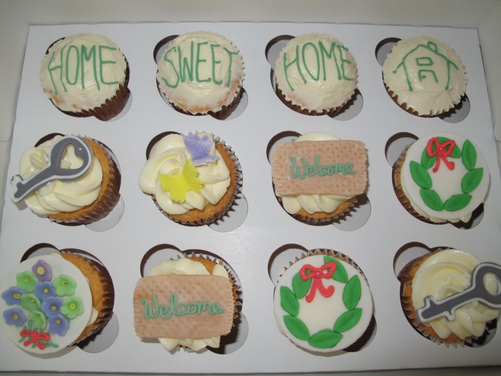 0002　House Warming Cupcakes　