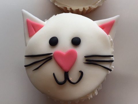 0053 猫ちゃんのカップケーキ